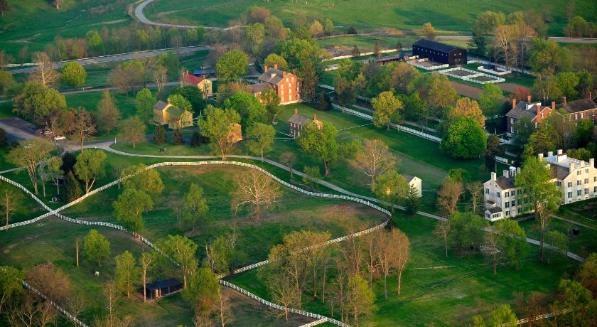 Shaker Village of Pleasant Hill