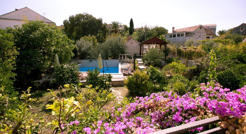 Villa Donna photo