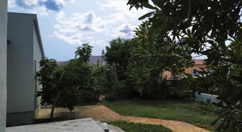 Apartment Petra Pag photo