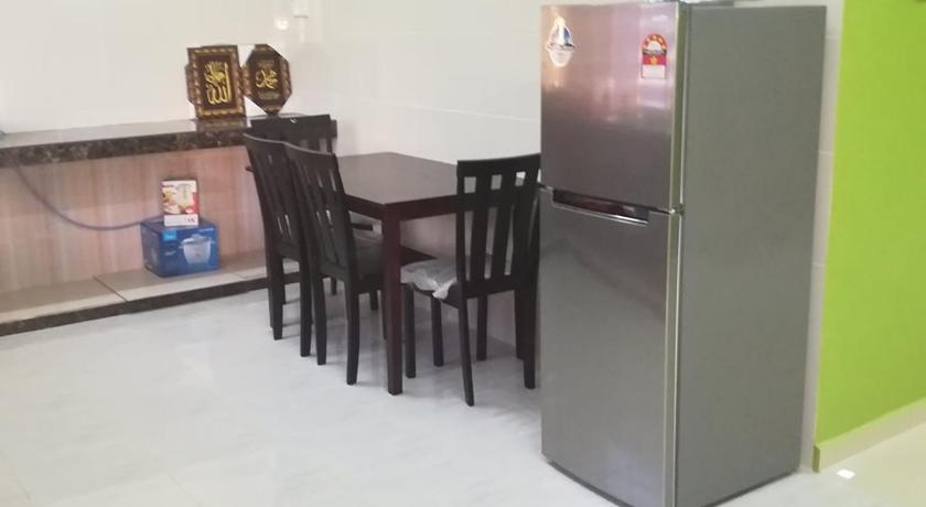 HOMESTAY DAMAI YUSMILA — Hotel in Kuala Terengganu