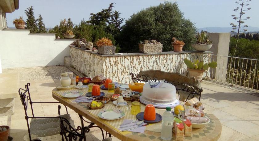 オジエリ Casa d' Artista B&B 4つ星 ホテル 施設