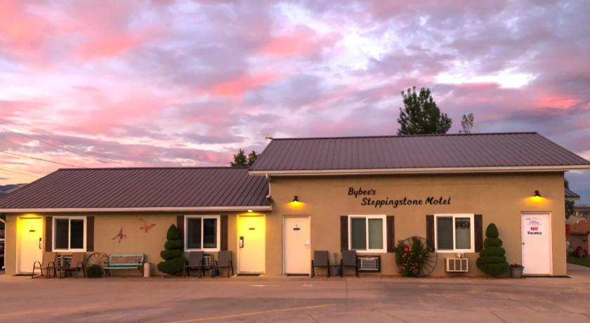 Bybee's Steppingstone Motel — Hotel in Tropic (UT)