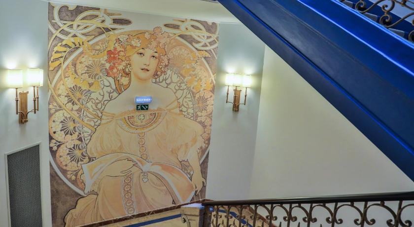 リスボン Hotel Casual Belle Epoque 3つ星 ホテル プール