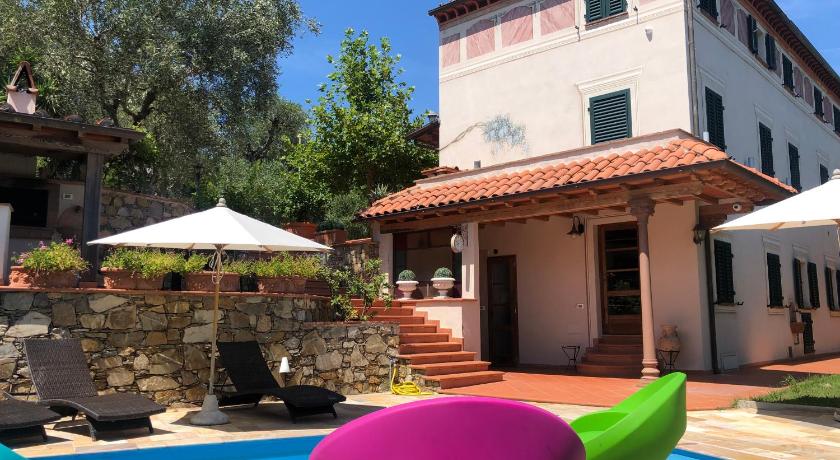 Appartamento Il Riccio in Versilia — Hotel in Massarosa