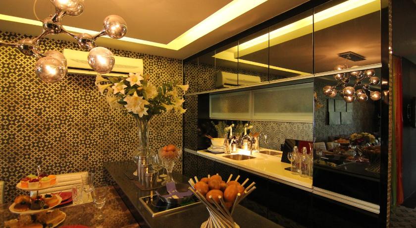 Image of Executive Suite 1