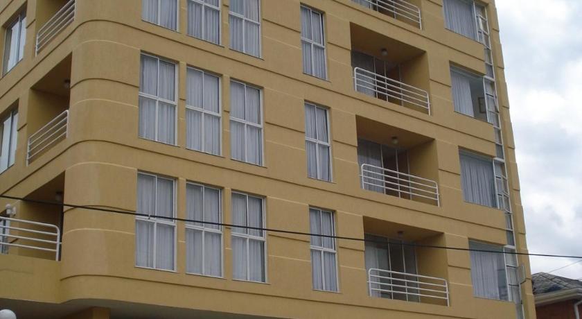 Apartamentos Santa Maria — Hotel in Bogotá