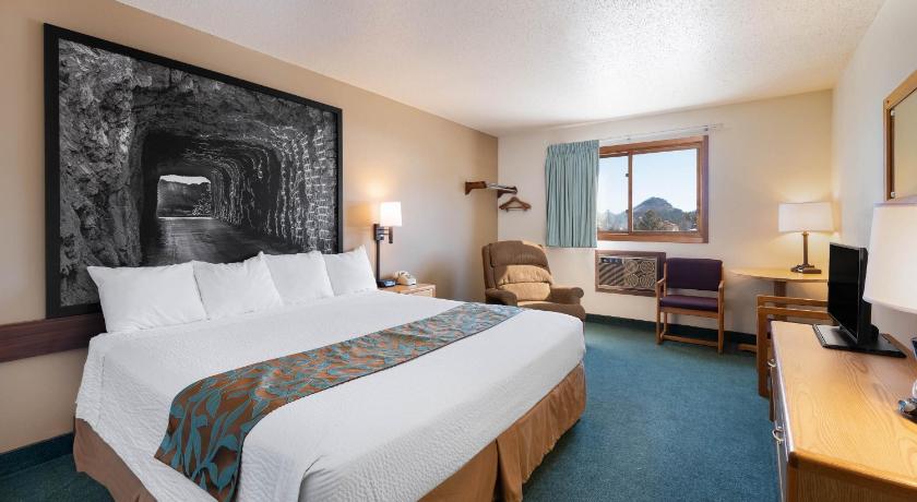 Super 8 By Wyndham Hill City/Mt Rushmore/ Area