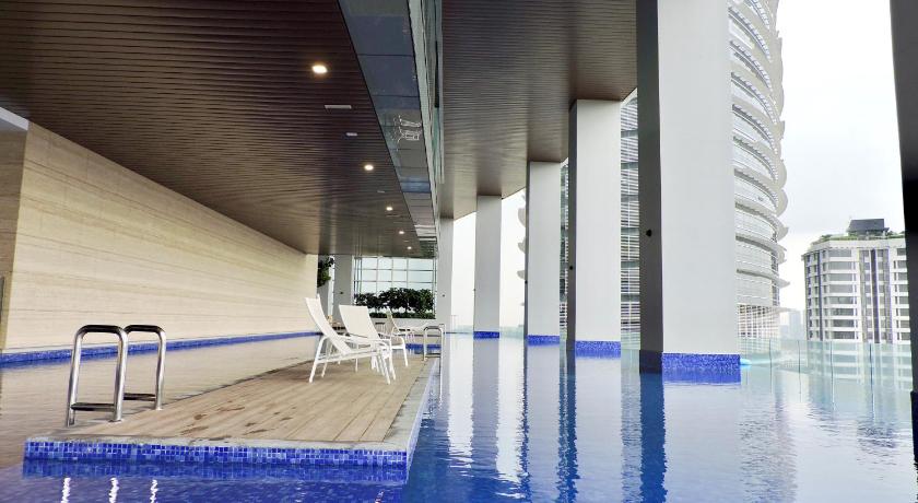 Azure Residences by Sleepy Bear Paradigm Mall photo