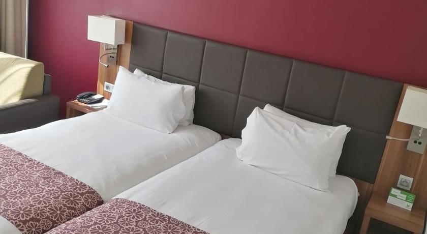 Holiday Inn Lille Ouest Englos