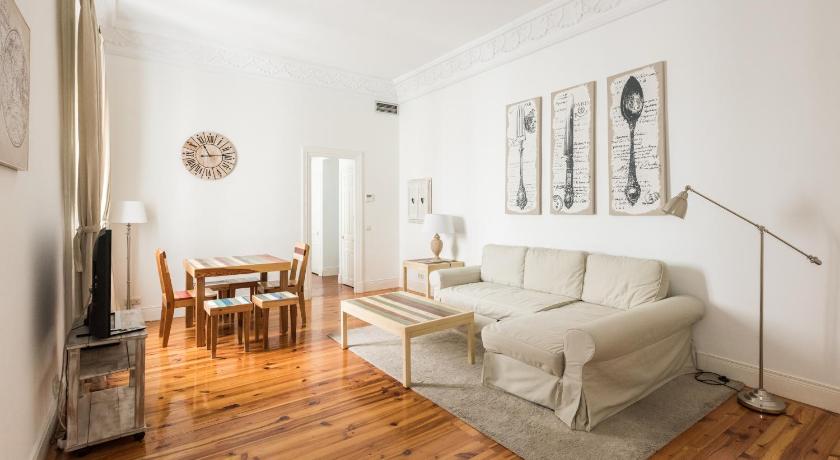 Apartamentos Alcala 55 — Hotel in Madrid