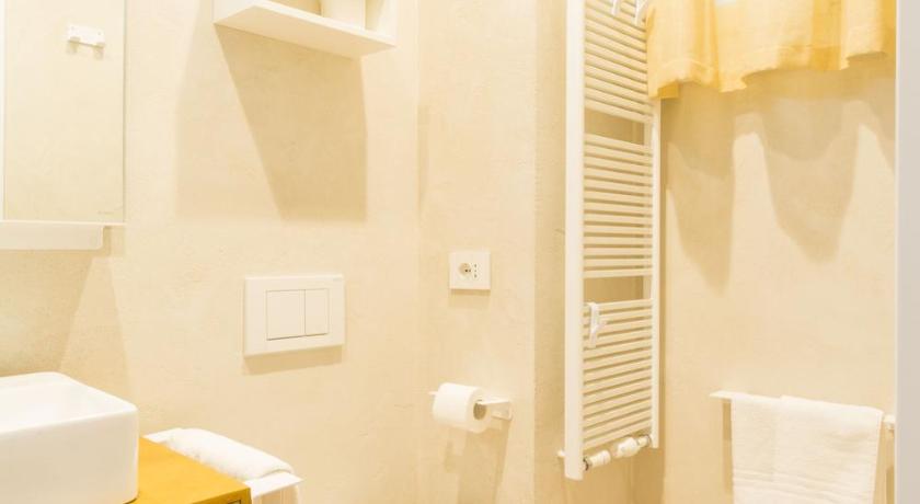 Duomo Deluxe Room photo