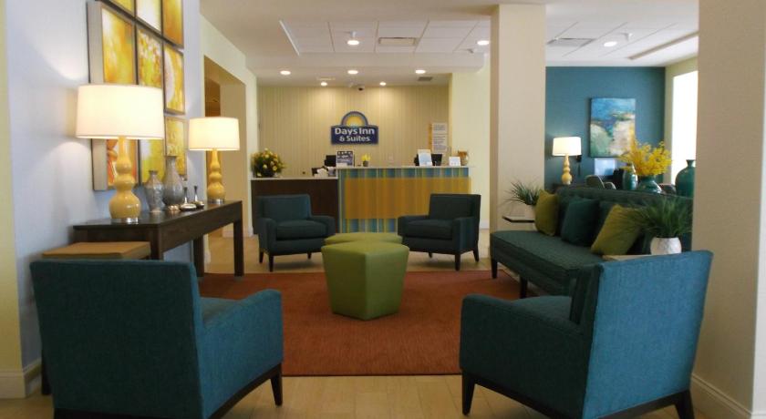 Days Inn & Suites by Wyndham Caldwell photo