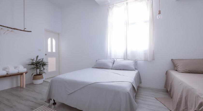 Image of Comfort Quadruple Room 4