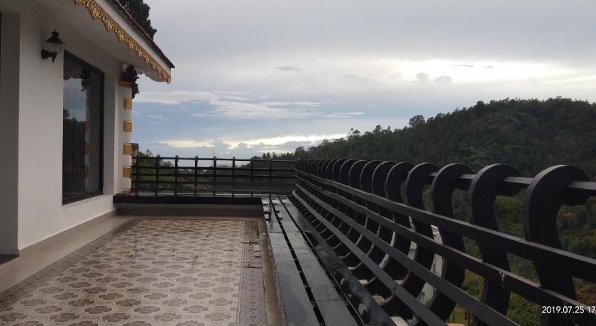 Adhithya Holidays photo