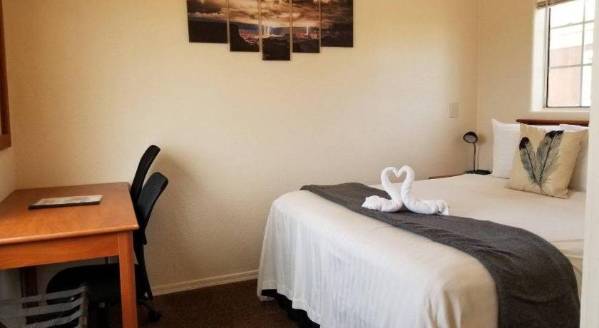 071B Private Studio near Grand Canyon South Rim Sleeps 6 — Hotel in Tusayan (AZ)