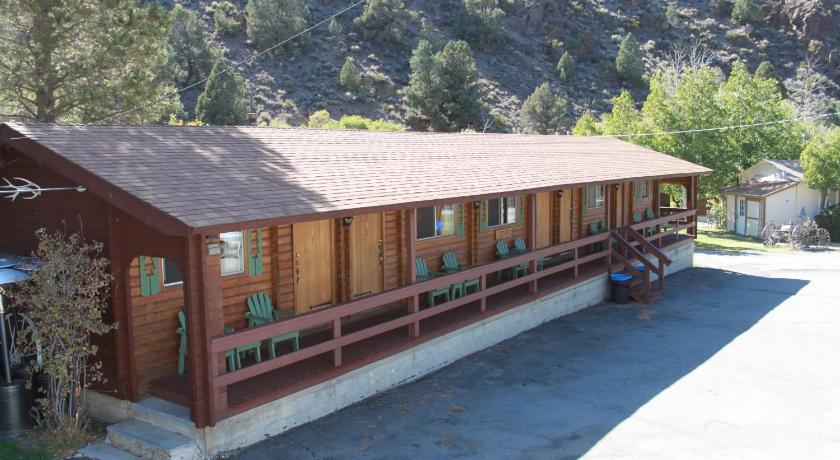 Virginia Creek Settlement — Hotel in Willow Springs (CA)