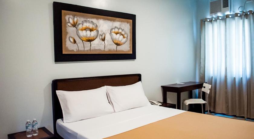 Seasons Hotel Sablayan photo