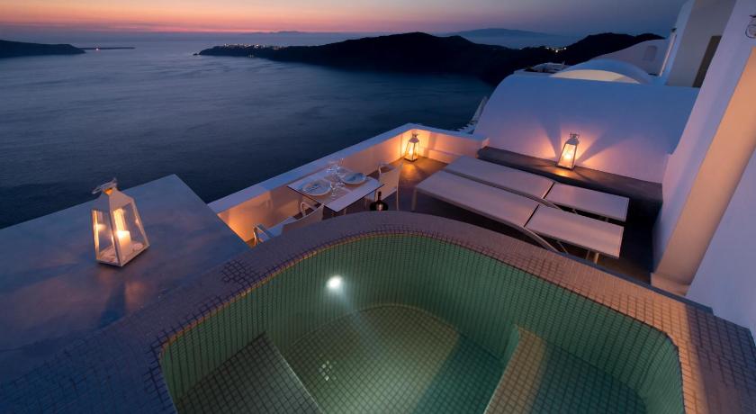 Regina Mare Hotel - image 2