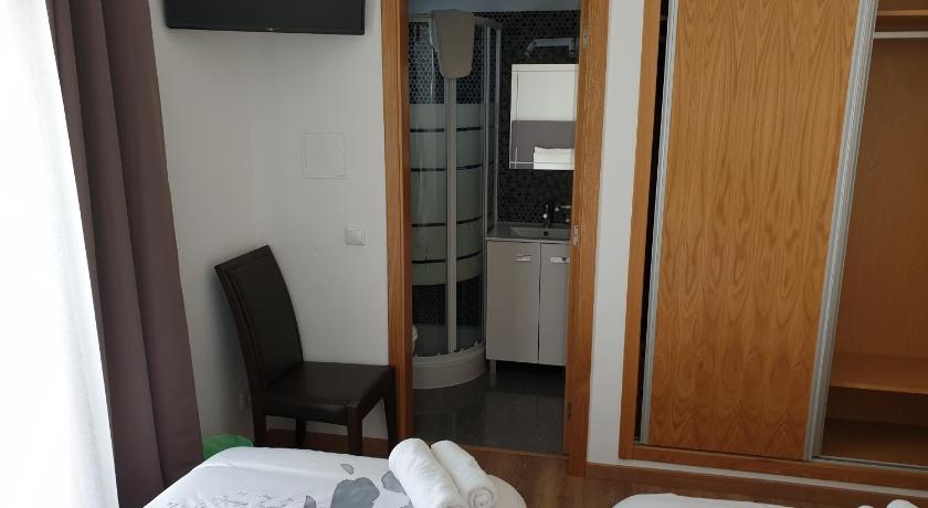 Image of Twin Room 2