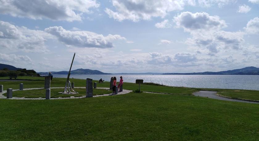 巴林罗布 Madra Rua Organic Accommodation 3星级 酒店 餐厅