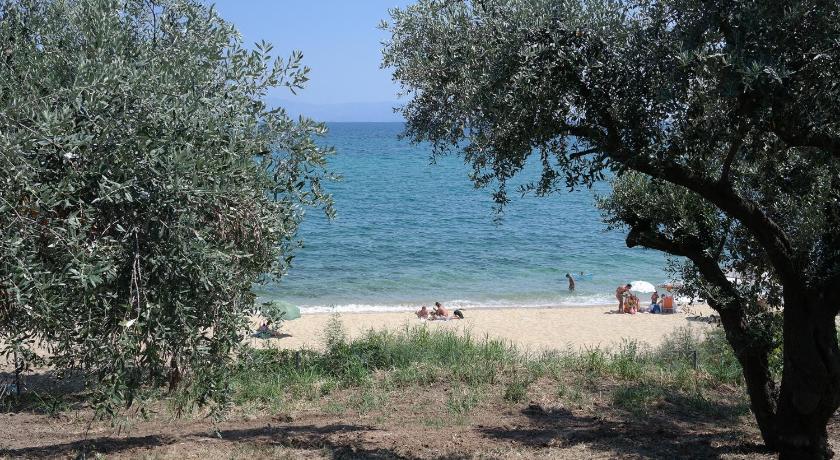 RHOMBUS by the sea — Hotel in Kavala