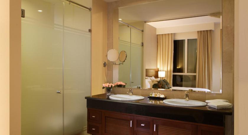 Image of 3 Bedroom Deluxe 15
