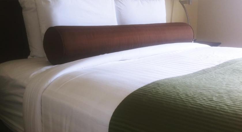 Cobblestone Hotel & Suites - Harborcreek photo