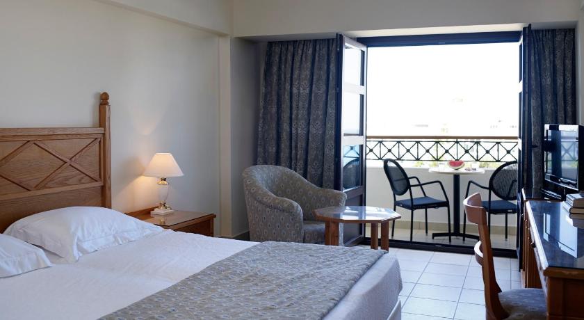 Image of Partial Sea View Twin Room 1