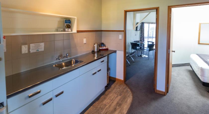 Image of One-Bedroom Apartment 9