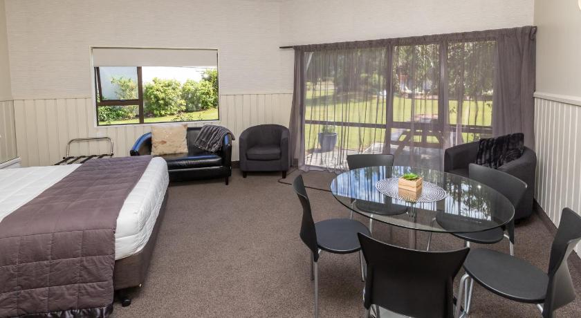 Image of One Bedroom Family Apartment 4