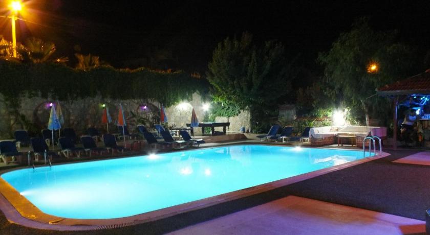 Everest Apart Hotel