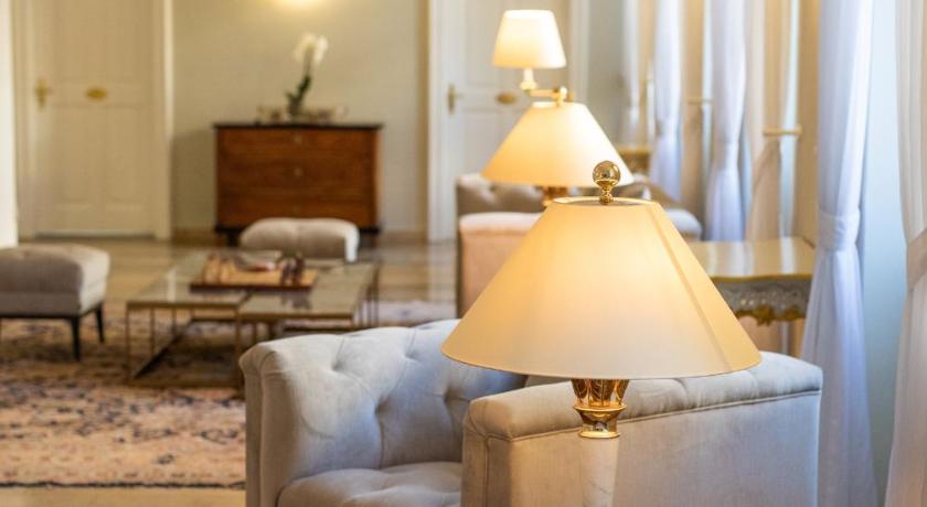 Schlosshotel Bad Neustadt photo