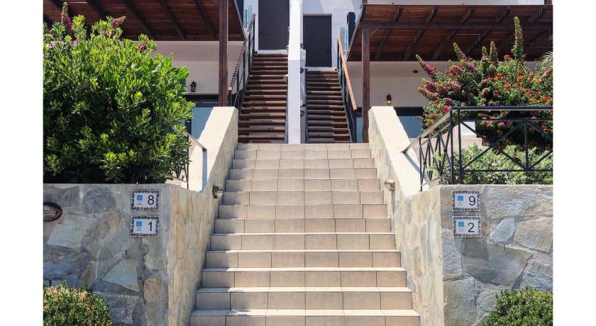 Southern Dreams Apartments photo