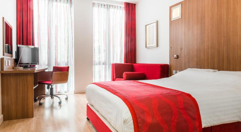 Ramada Encore by Wyndham Leicester City Centre