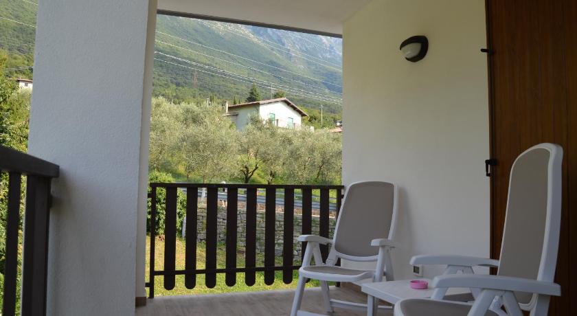 Image of Double or Twin Room with Mountain View 13