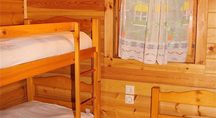 생트 존 데 르 아벤드세스 Camping Abadesses 3성급 게스트하우스 외관