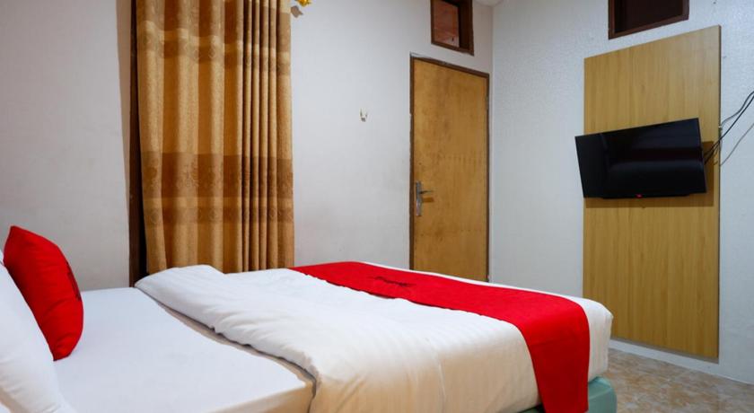 Image of RedDoorz Room 14