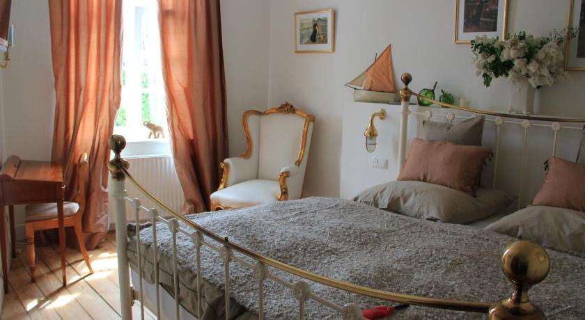 Image of Premium Double Room 4