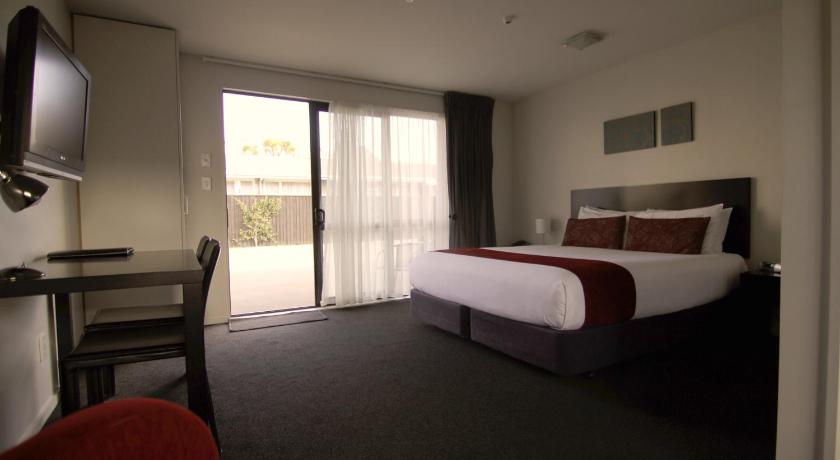 Image of Executive Studio Spa 0