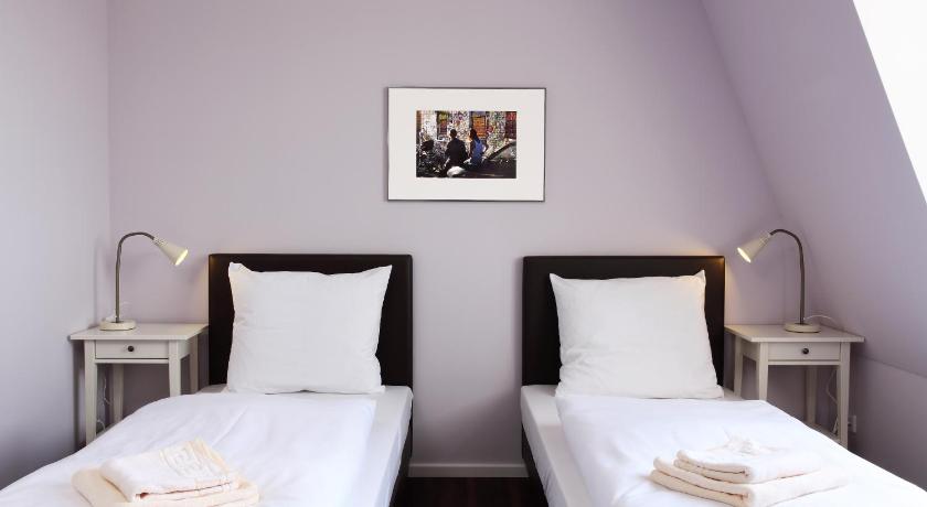 Image of Double Room 7