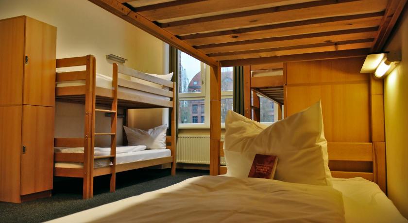 Image of 8-Bed Dormitory 4