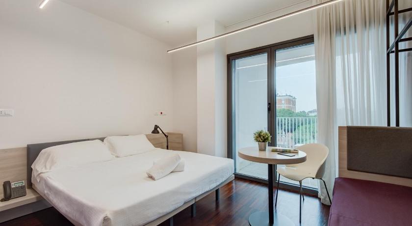 로마 캠플러스 게스트 로마 카사 페르 페리에 (Camplus Guest Roma Casa per Ferie) 4성급 호텔 스위트룸