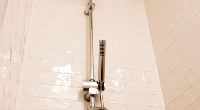 베를린 Beautiful Park Apartment for 4 Guests 3성급 싱글룸 레스토랑