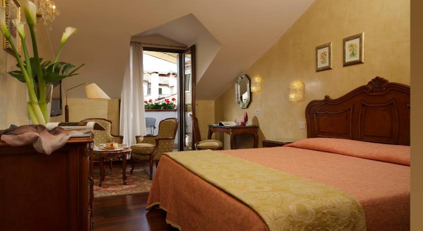Image of Triple Room 3