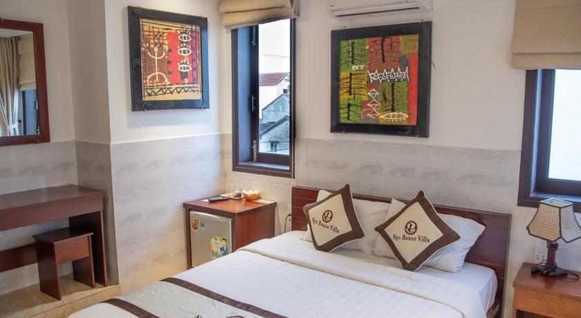 Image of Double Room with Pool View 10