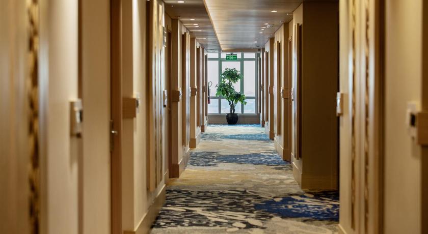 Hotel Santika Gresik photo