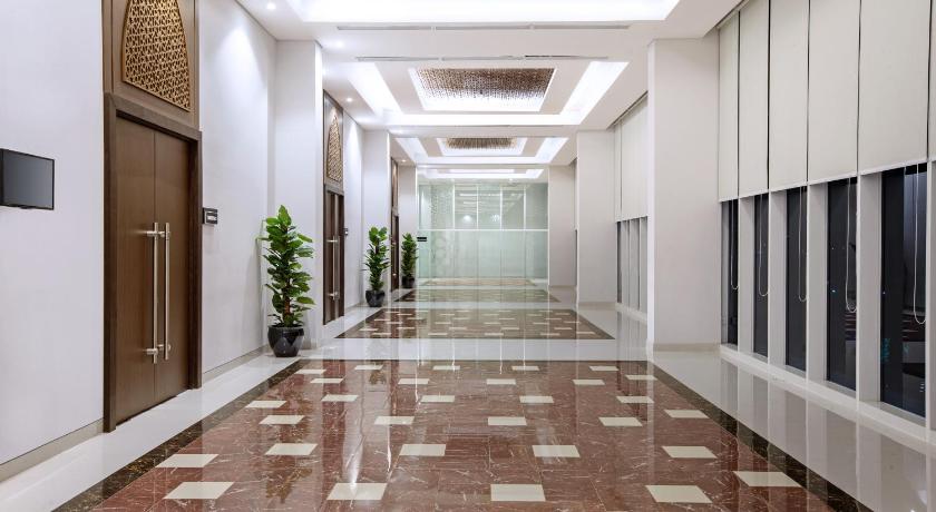 Hotel Santika Gresik photo