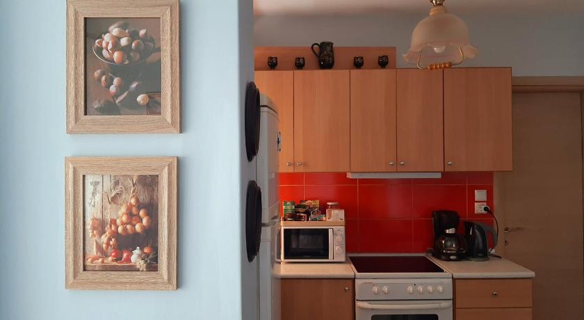 Apartment with Balcony and Parking - image 20
