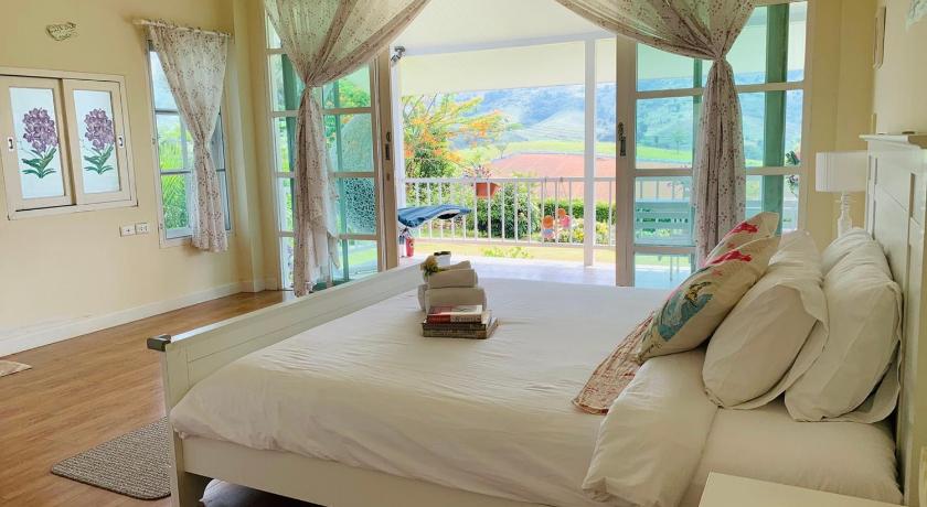 Image of Main Cottage Deluxe 7