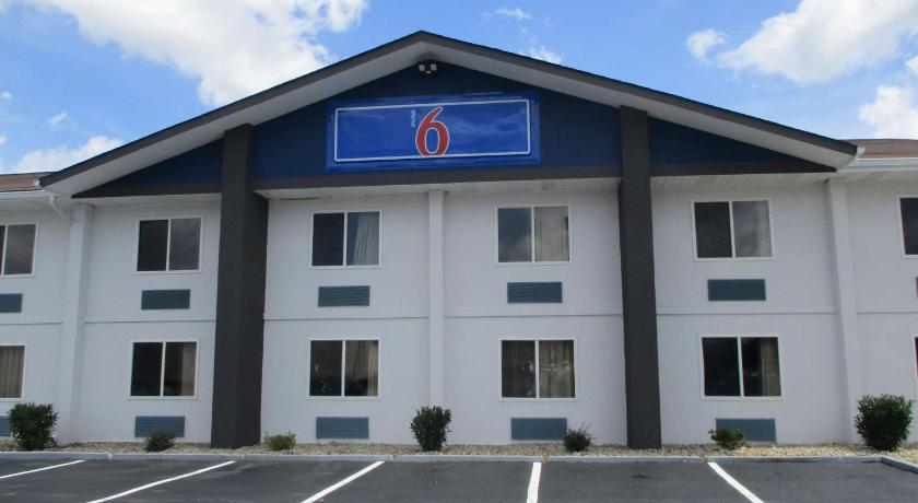 Motel 6 Chattanooga - Airport — Hotel in Chattanooga (TN)